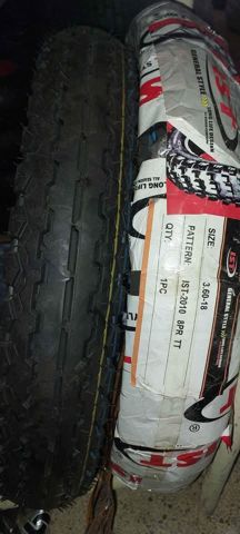 Cauchos 360-18 TT Pista, Marca IST 8 Lonas