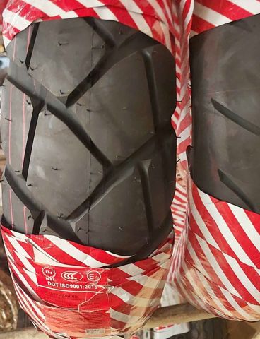Cauchos 150/70/17 Marca Yuanxing